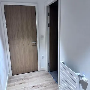 https://canning-town-hub-aptmt.brighton-hotels-england.com