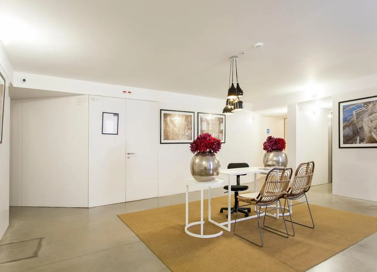 Lisbon Five Stars Apartments Combro 77