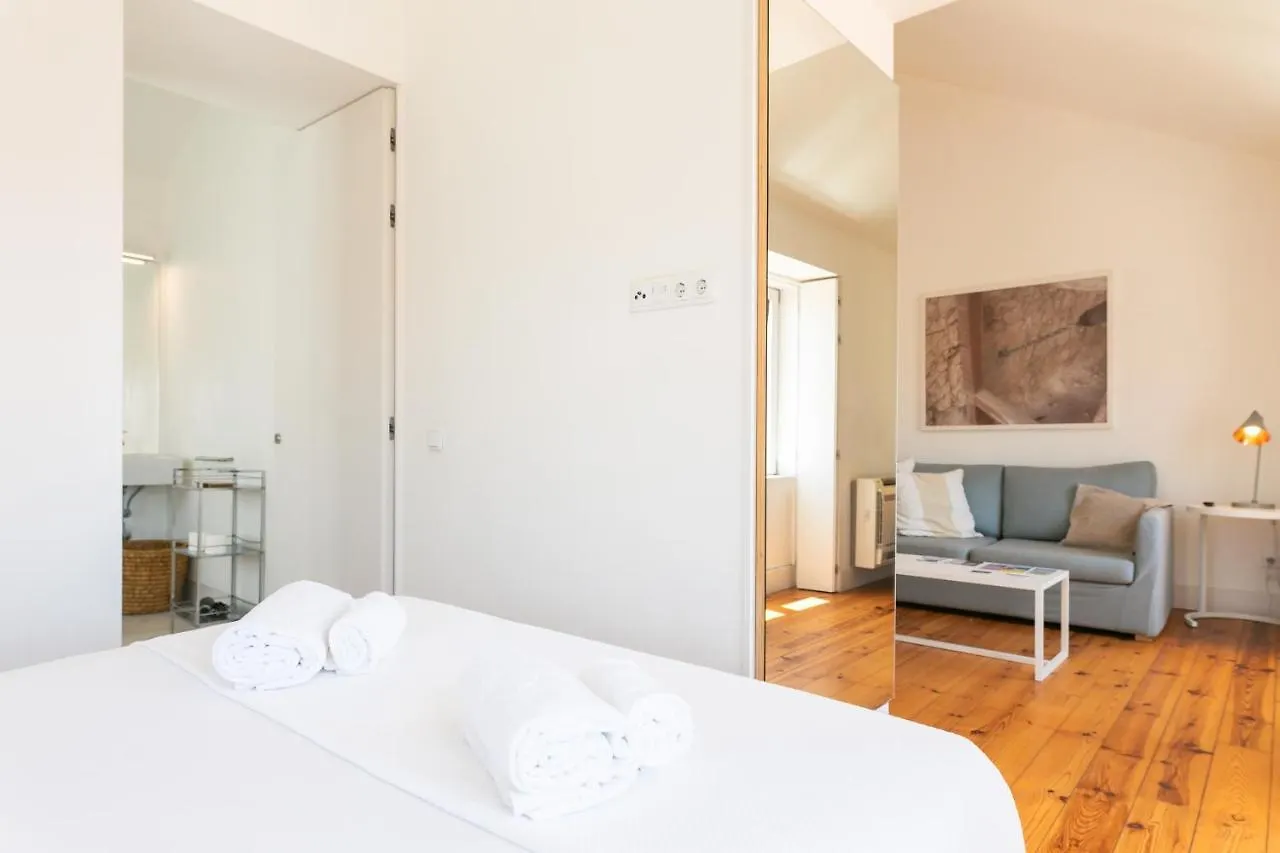 Lisbon Five Stars Apartments Combro 77 Portugal
